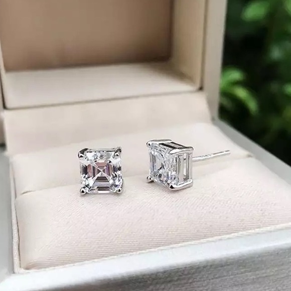 Diamond Stud Earrings